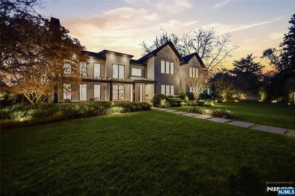 60 Anderson Avenue, Closter, NJ 07624