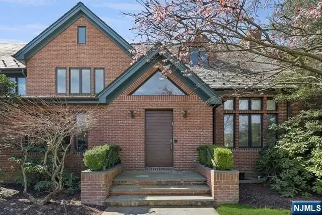 532 Winthrop Road, Teaneck, NJ 07666 - #2