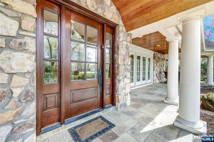 8 White Pine Road, Upper Saddle River, NJ 07458 - #3