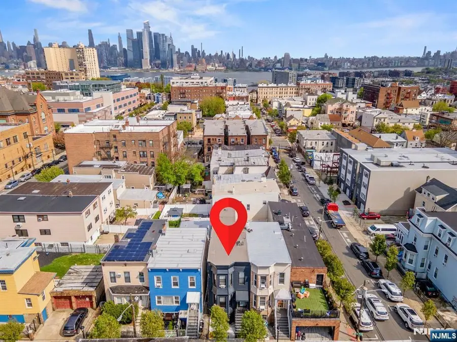 1404 Bergenline Avenue, Union City, NJ 07087 - #2