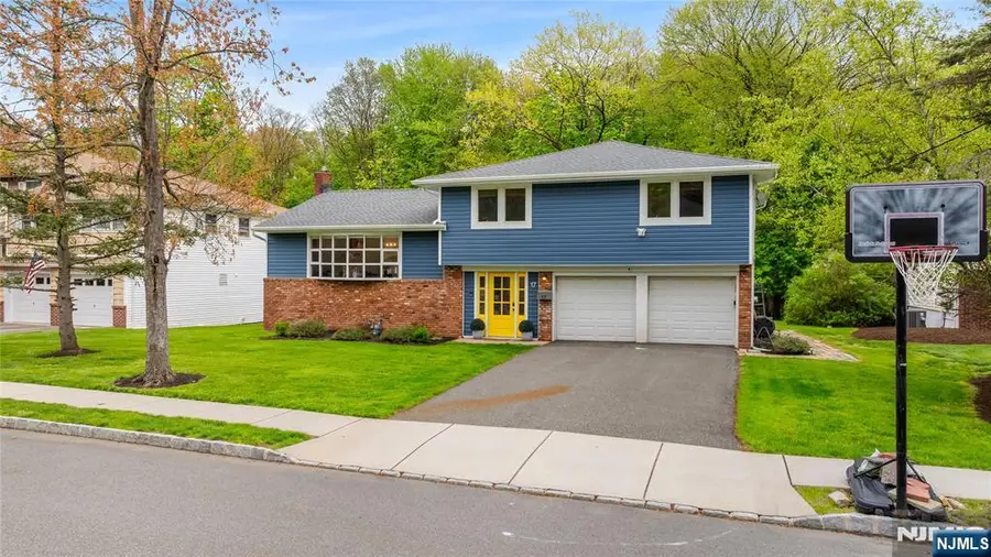 17 Wessman Drive, West Orange, NJ 07052 - #2