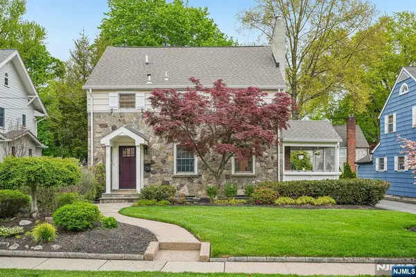 75 S Highwood Avenue, Glen Rock, NJ 07452
