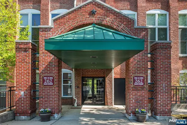 262 Main Street 103, Little Falls, NJ 07424