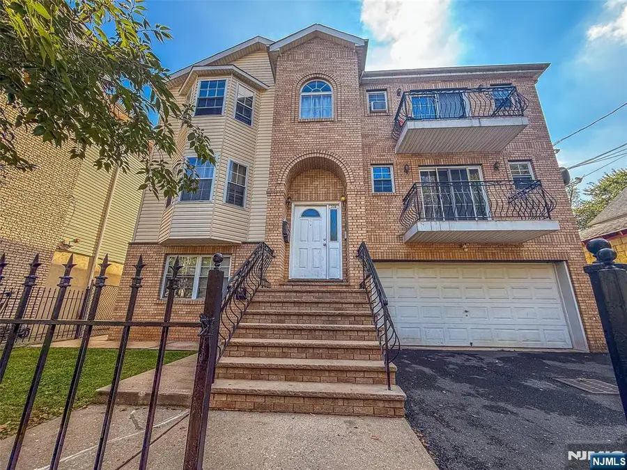 338 S 10th Street, Newark, NJ 07103 - #2