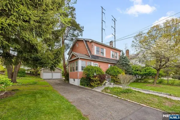 863 Pleasant Valley Way, West Orange, NJ 07052