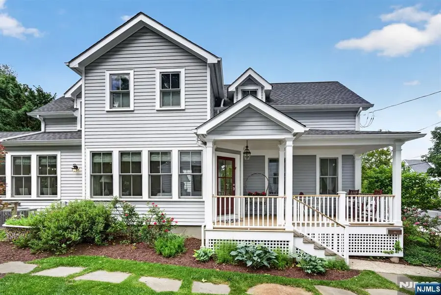 89 Myrtle Avenue, Millburn, NJ 07041 - #3