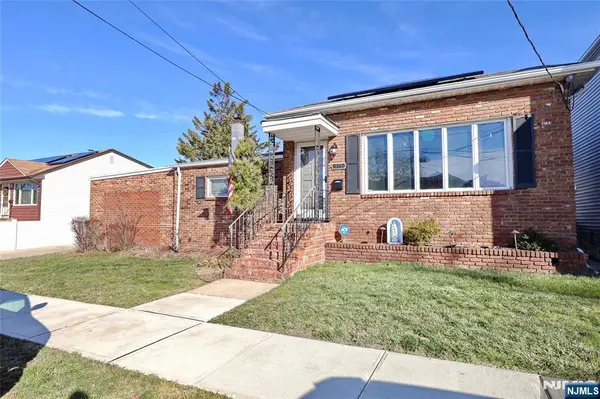 933 McCandless Place, Linden, NJ 07036