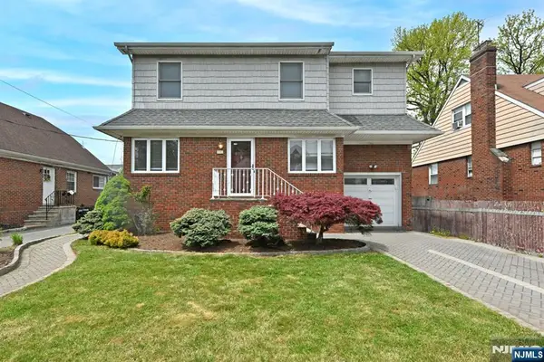 2147 Mackay Avenue, Fort Lee, NJ 07024