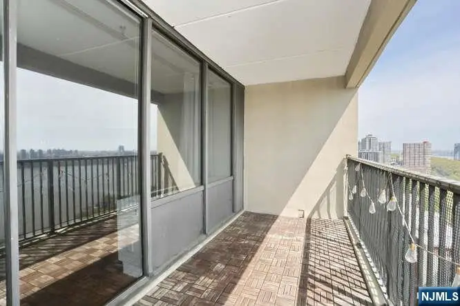 6 Horizon 2405, Fort Lee, NJ 07024 - #3