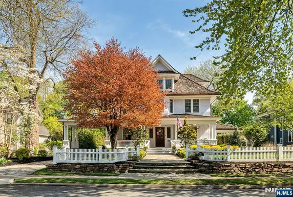 427 Spring Avenue, Ridgewood, NJ 07450