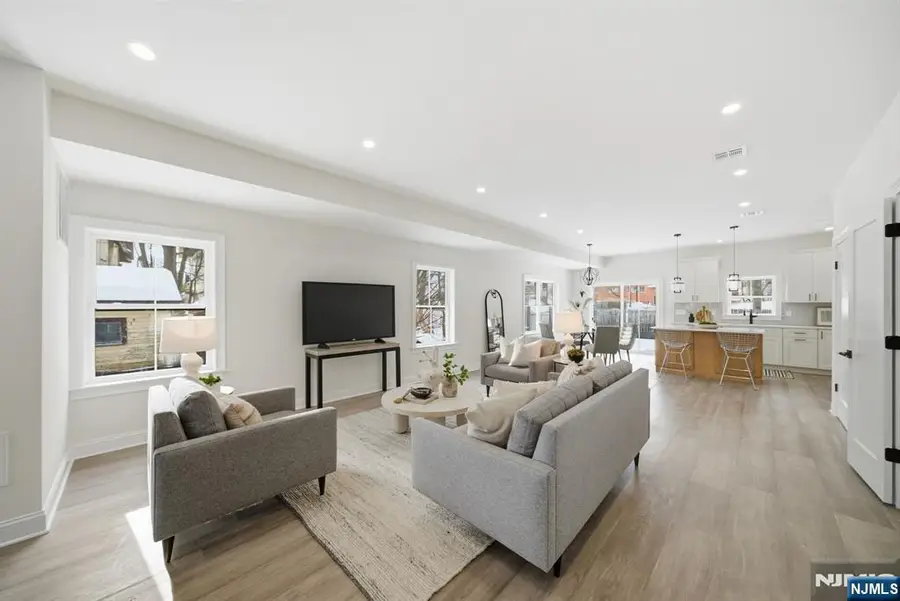 28 Irving Street, Montclair, NJ 07042 - #3