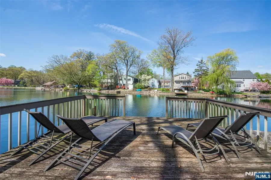 393 Lakeview Avenue, Ringwood, NJ 07456 - #3