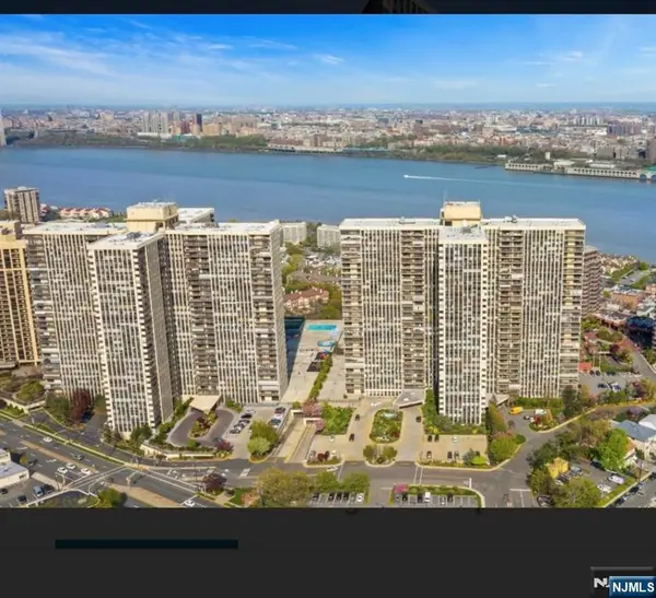 200 Winston L09, Cliffside Park, NJ 07010