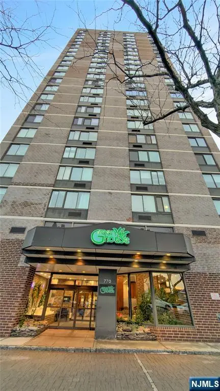 770 Anderson Avenue 22H, Cliffside Park, NJ 07010 - #1