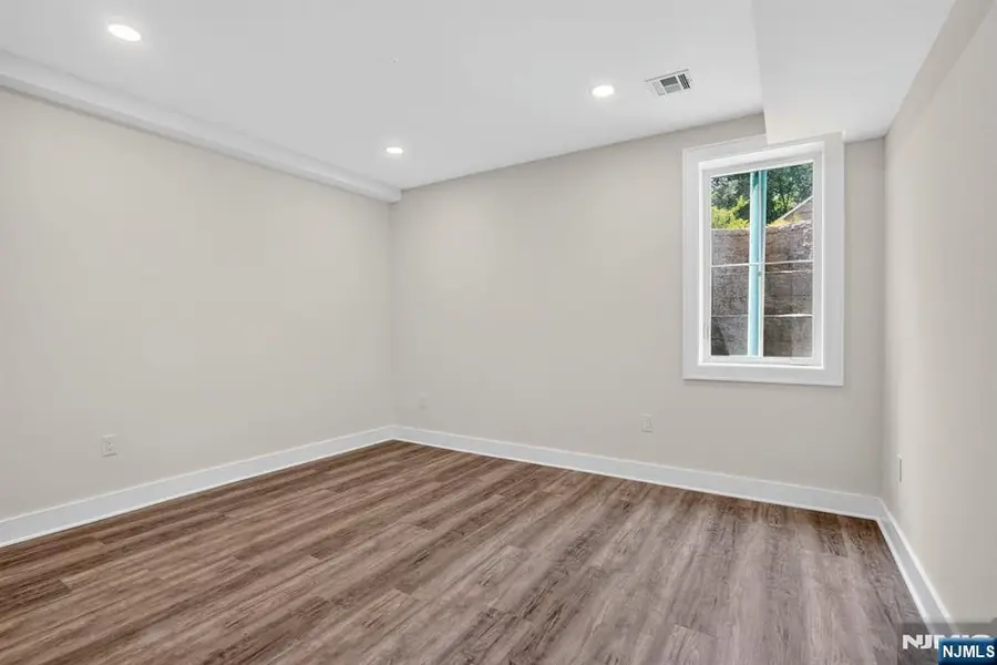 81 Ridge Drive, Livingston, NJ 07039 - #3