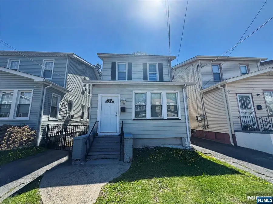 11 Lentz Place, Irvington, NJ 07111 - #2