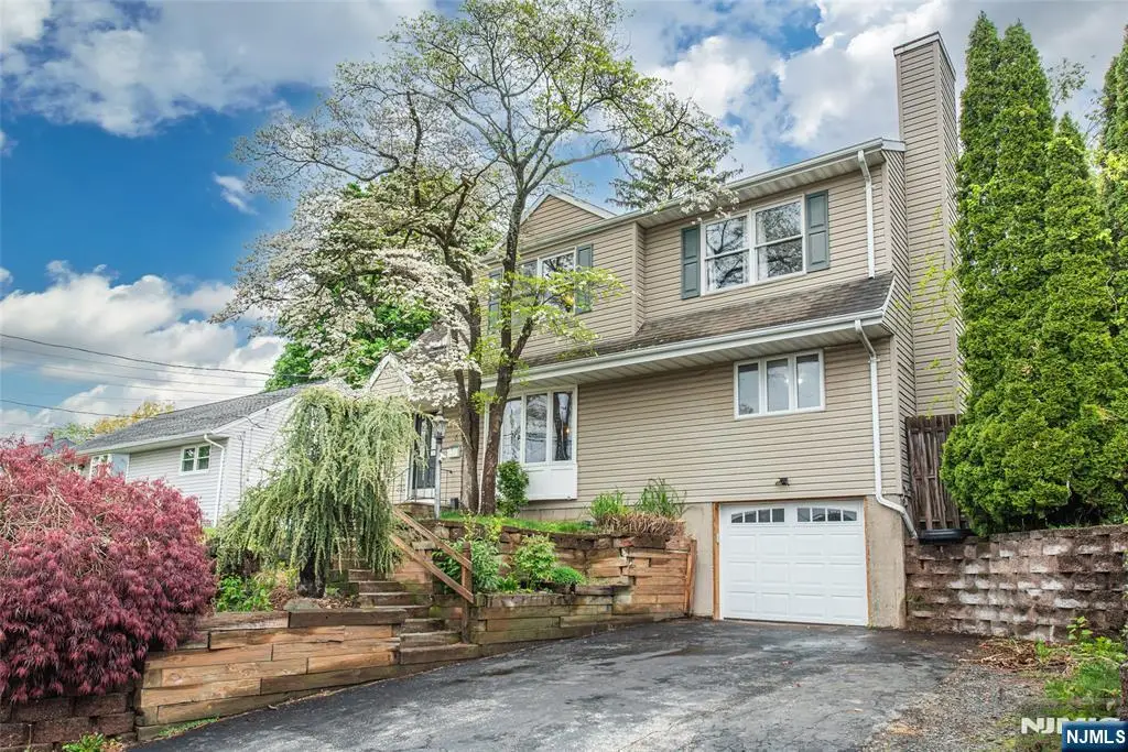 6 Ward Avenue, Butler, NJ 07405 - #1