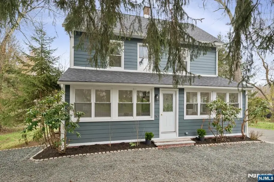 686 Meyersville Road, Gillette, NJ 07933 - #3