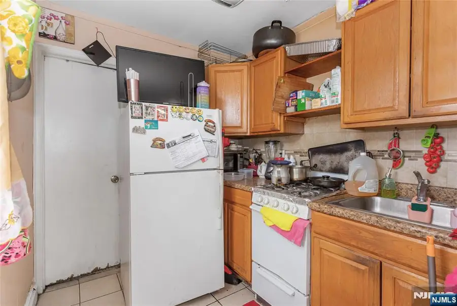120-122 Lodi, Hackensack, NJ 07601 - #3