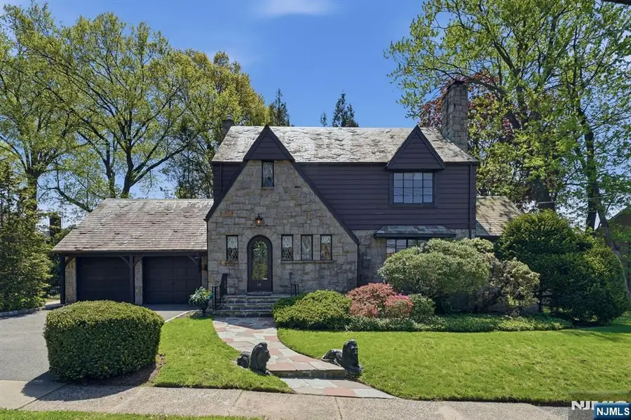 14 Elmwood Terrace, Elmwood Park, NJ 07407 - #2