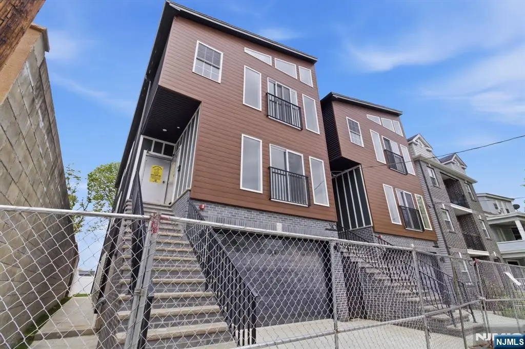 510 S 15th, Newark, NJ 07103 - #1