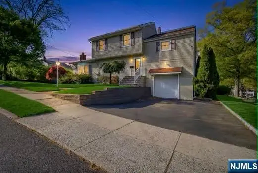 182 Pascack Avenue, Emerson, NJ 07630