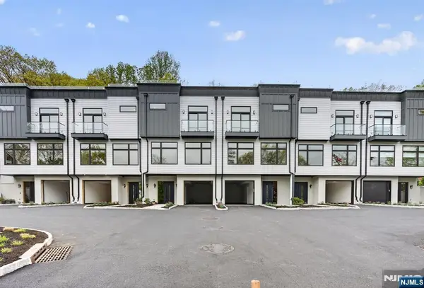 522 Valley Road 2, Clifton, NJ 07013