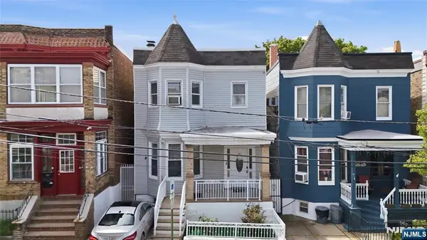 813 20th Street, Union City, NJ 07087