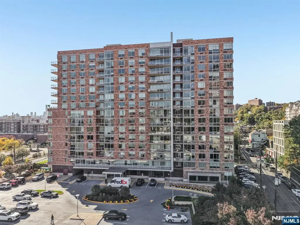 1215 Hudson Park 1215, Edgewater, NJ 07020 - #1
