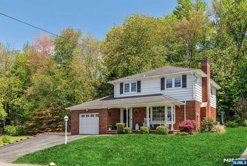 5 East Street, Wanaque, NJ 07465 - #1