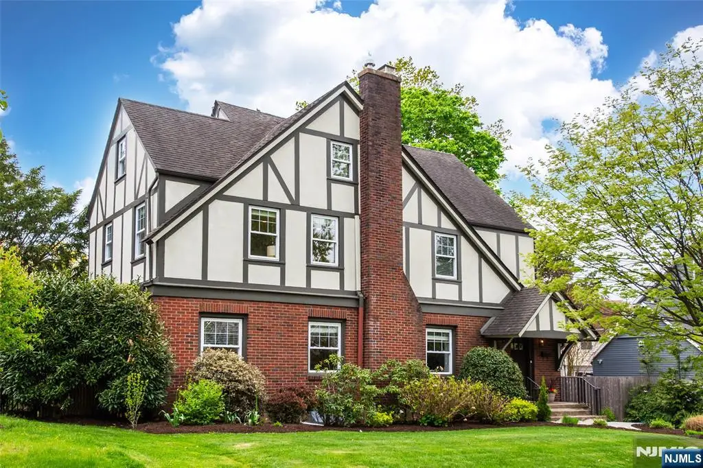 90 Gates Avenue, Montclair, NJ 07042 - #1