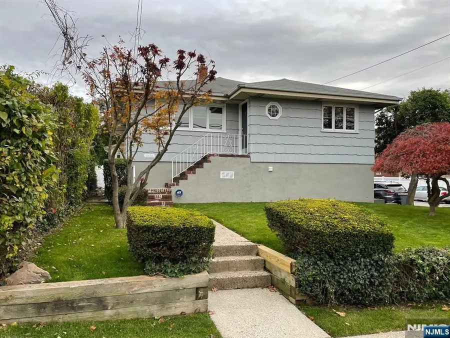 1626 Maple Street, Fort Lee, NJ 07024 - #2