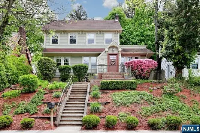 61 Hawthorne Terrace, Leonia, NJ 07605 - #1