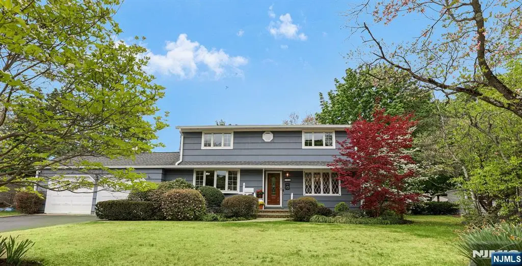 15 Stephen Avenue, Lincoln Park, NJ 07035 - #1