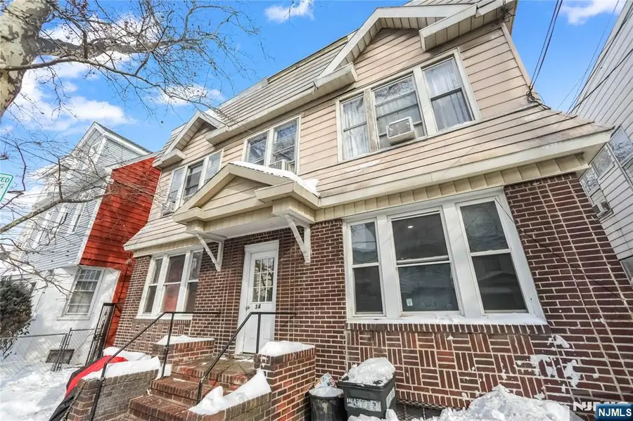 36 Cortland Street, Newark, NJ 07105 - #2
