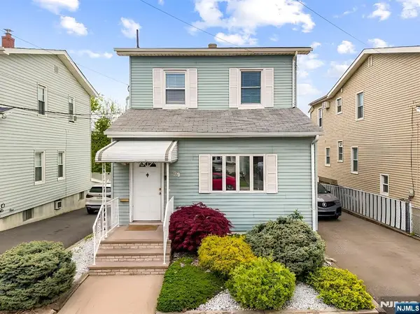 29 Pine Street, Lodi, NJ 07644