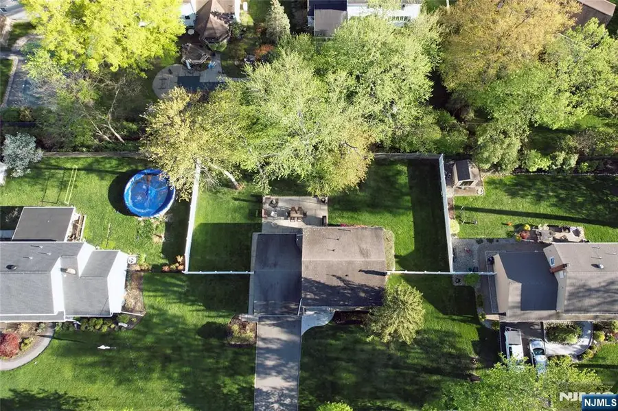 25 Debbie Court, Wayne, NJ 07470 - #3