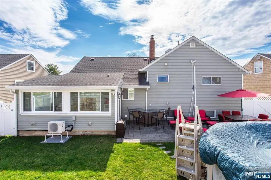 24 Lennon Place, Clifton, NJ 07013 - #3