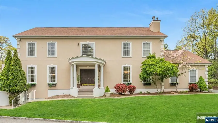 16 Lenape Trail, Upper Montclair, NJ 07009 - #2