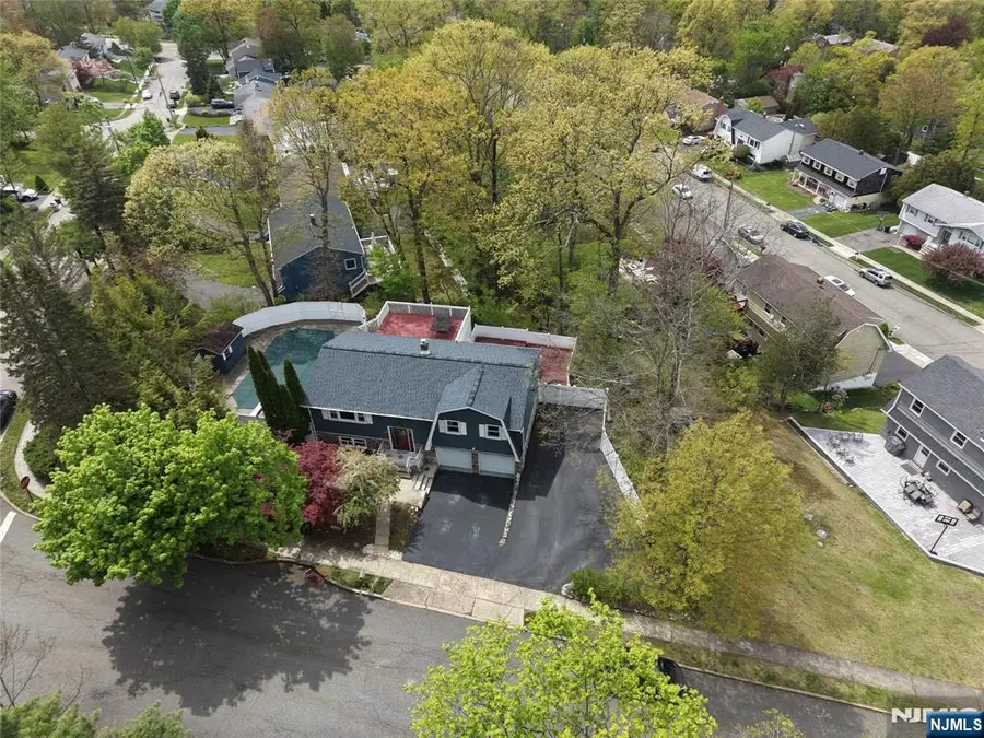 12 Stafford Drive, Wanaque, NJ 07465 - #2