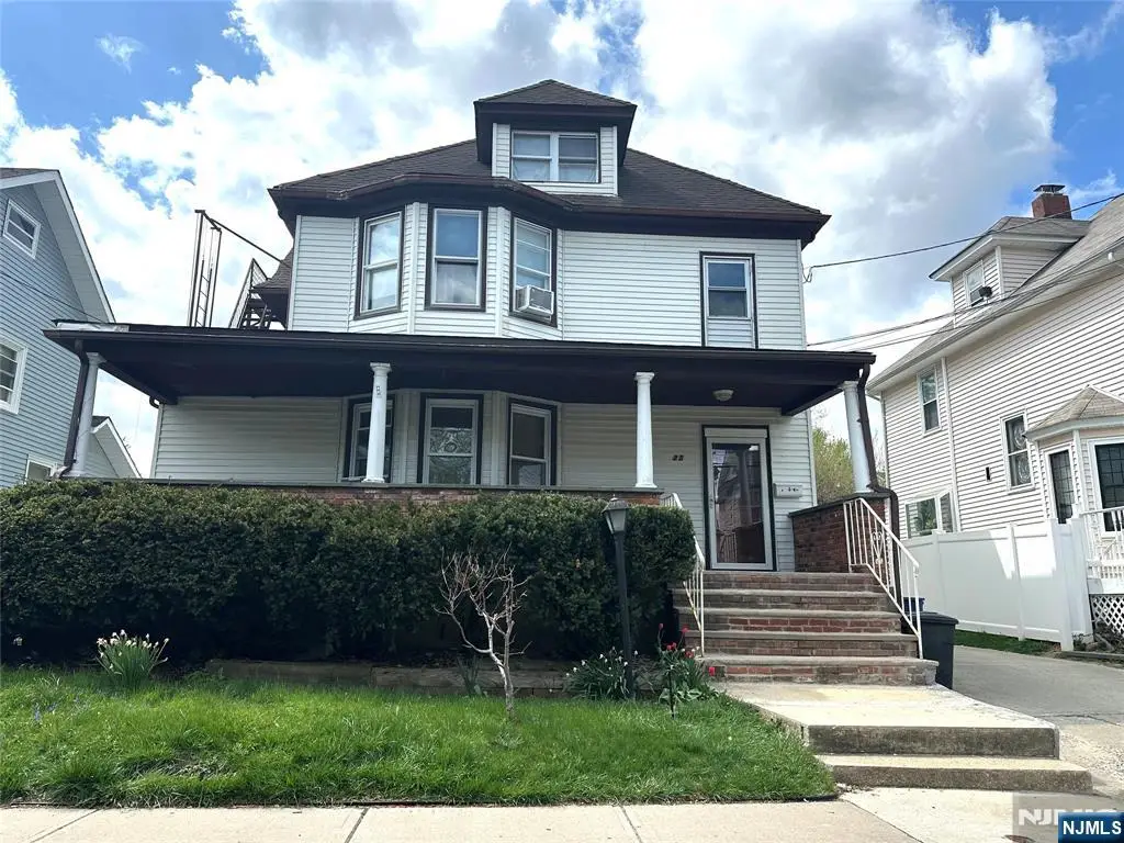 25 Hazelton Street, Ridgefield Park, NJ 07660 - #1