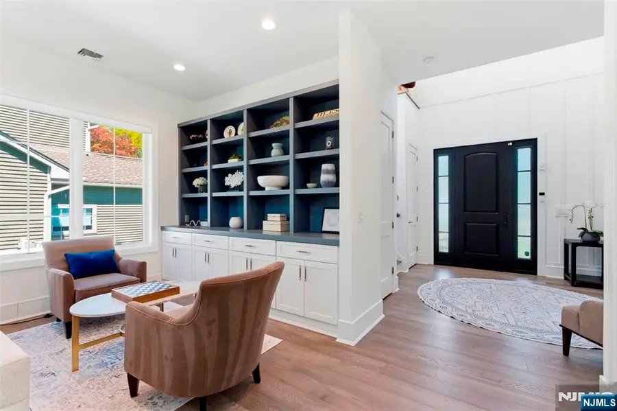 44 Crestwood Drive, Glen Rock, NJ 07452 - #3