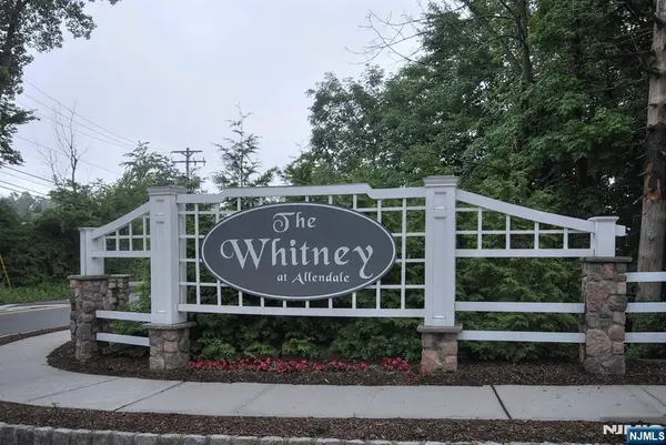 501 Whitney Lane, Allendale, NJ 07401