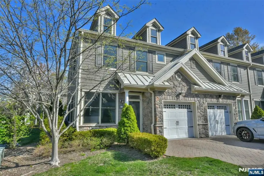 501 Whitney Lane, Allendale, NJ 07401 - #2