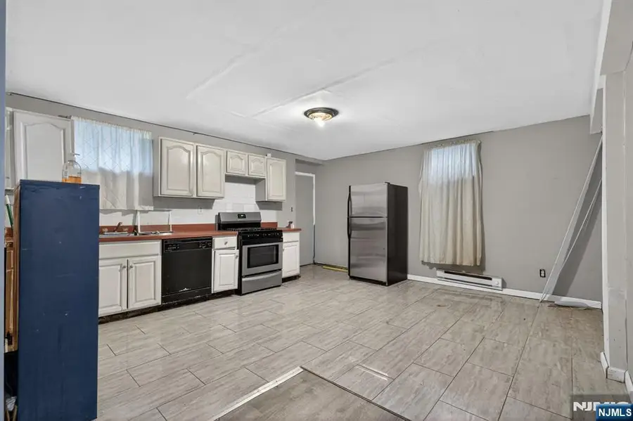 65 Crosby Avenue, Paterson, NJ 07502 - #2
