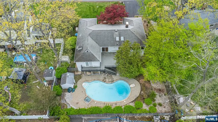 51 Chestnut Drive, Wayne, NJ 07470 - #2