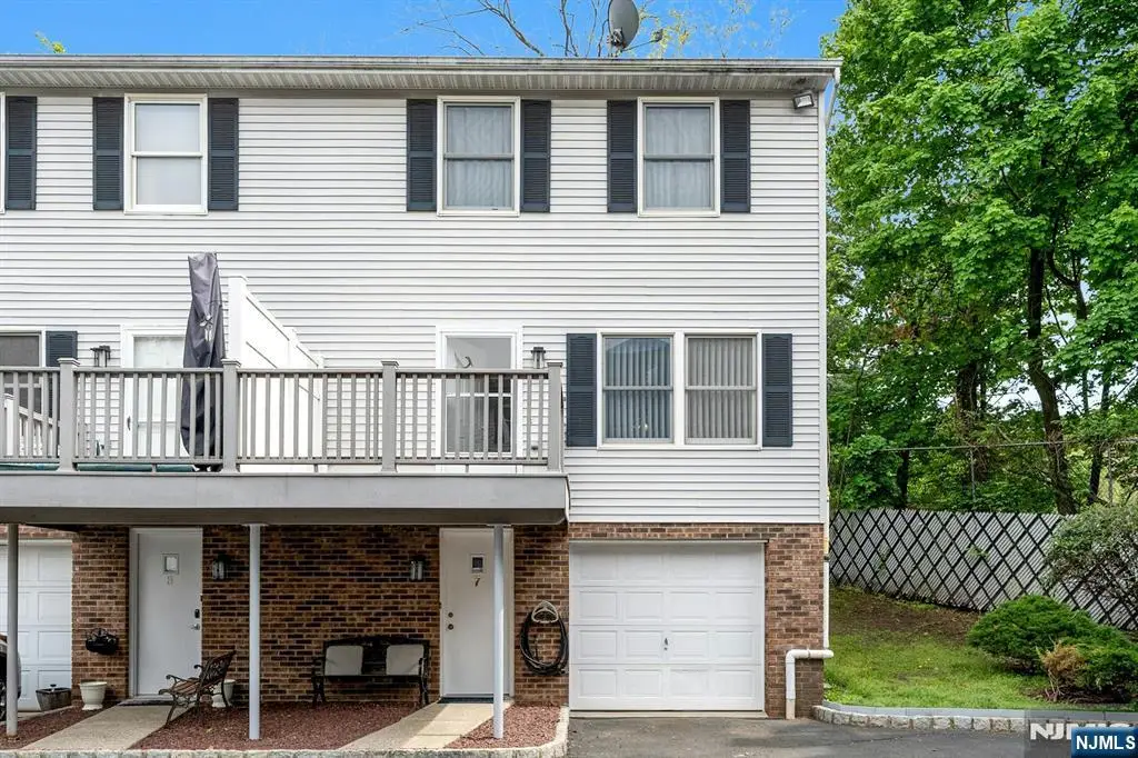 210 Caldwell Avenue 7, Paterson, NJ 07501 - #1