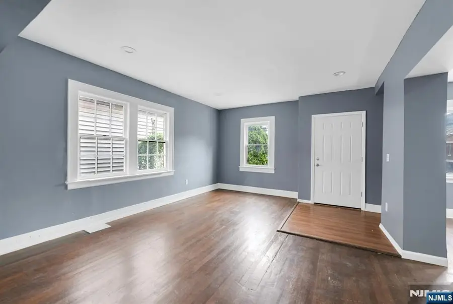 513 Sandford, Newark, NJ 07106 - #3