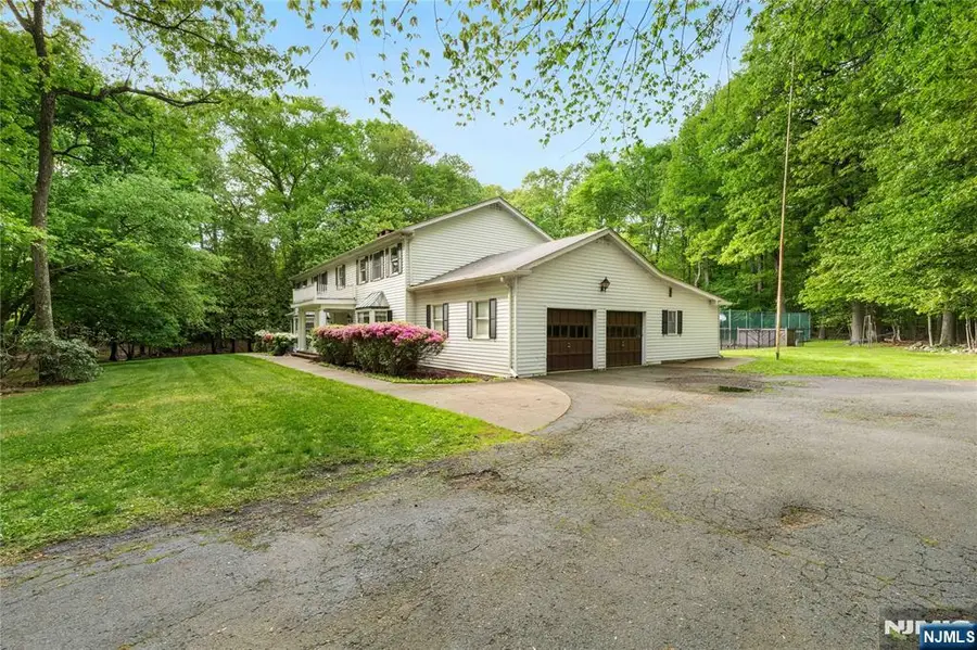 75 Woodcliff Lake Road, Saddle River, NJ 07458 - #2
