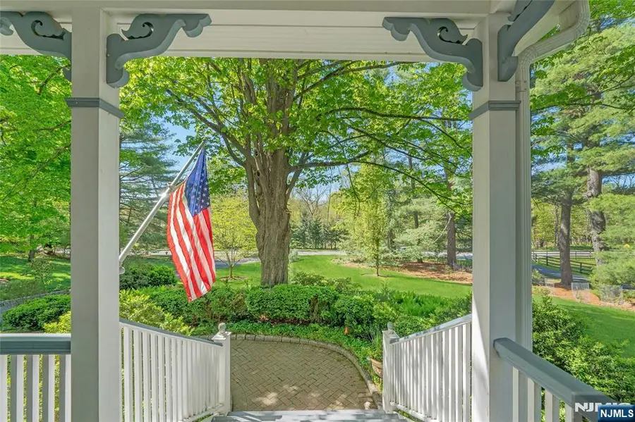 11 Lower Cross Road, Saddle River, NJ 07458 - #3